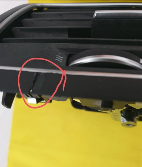 resimler/genel/Megane 4-IV Sol Kalorifer Havalandırma Izgarası 687616296R